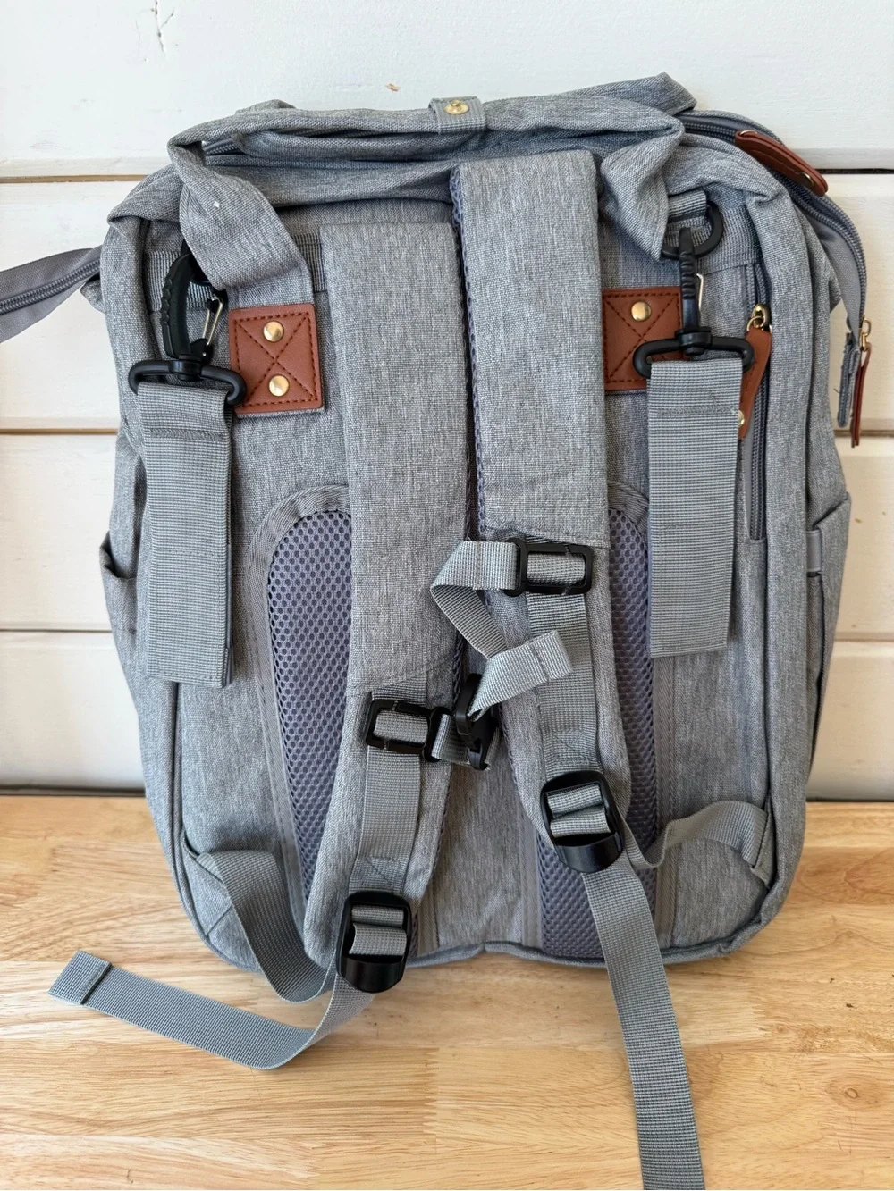 Good Mum Quilted Gray Men's Backpack with Coin Pouch